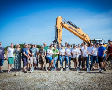 f2m-bub-KW26-Spatenstich_Bäckerei_Mayer