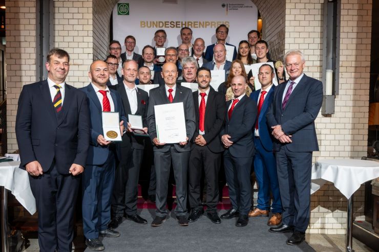 f2m-bub-KW21-Bundesehrenpreise_2025_Berlin