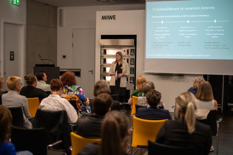 f2m-bub-KW20-Vortrag_MIWE_Womens_Day