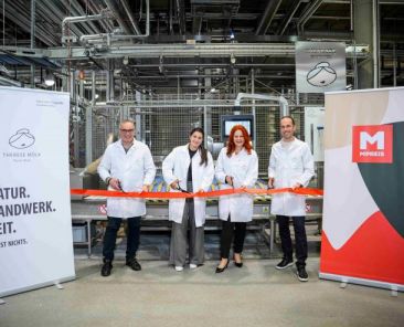 f2m-bub-KW11-MPreis_Therese_Mölk_Ofen