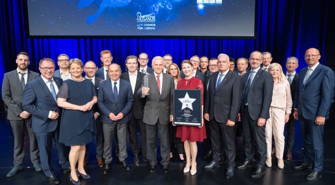 f2m-bub-KW24-Peter_Augendopler_sen_Pegasus_Preis