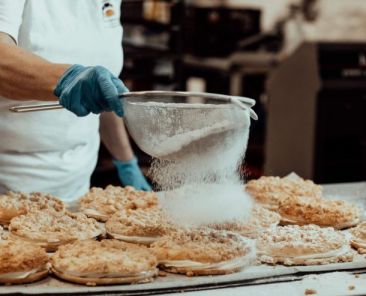 f2m-bub-KW10-mecklenburger_backstuben_produktion