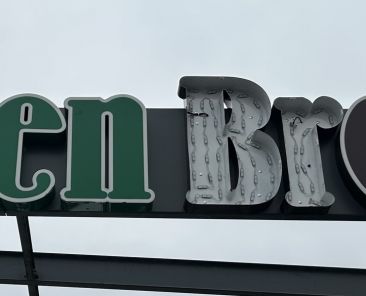 f2m-bub-KW13-Roden_Brot_Lichtbild_Reklame