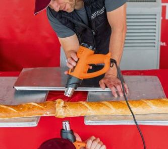 f2m-bub-KW39-laengstes_fischbroetchen_der_welt_aus_bremen