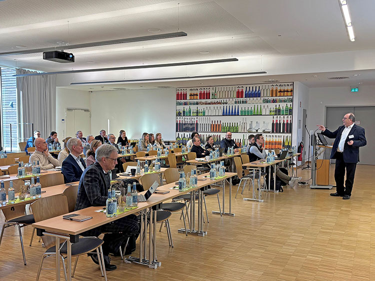 f2m-bub-02-25-Tagungen-Konferenz