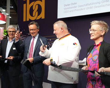 f2m-bub-03-35-iba Messen-IBA Duesseldorf Eröffnung