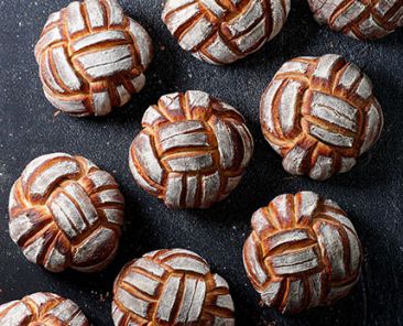 f2m-bub-2022-04-Produktion-Kruste