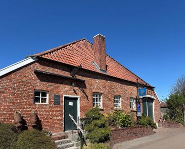 f2m_b+b_05_26_Mittendrin_haus