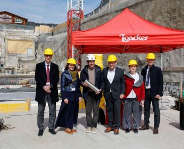 f2m-bub-KW14-Loacker_Technology_Center