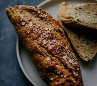 f2m-bub-KW37-pexels_Marta_Dzedyshko