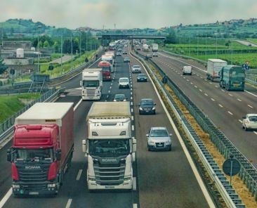 f2m-bub-KW42-pixabay_Schwoaze